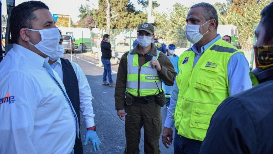 El intendente Pablo Milad partició en un control sanitario a los vehículos que ingresan a la Región. 